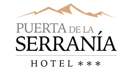 "Persona saltando en parapente biplaza con instructor en la provincia de Valencia"